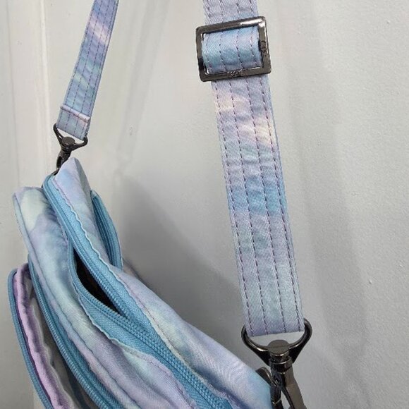 EUC Lug Carousel 3 MYSTIC SEAGLASS Crossbody - Picture 10 of 12